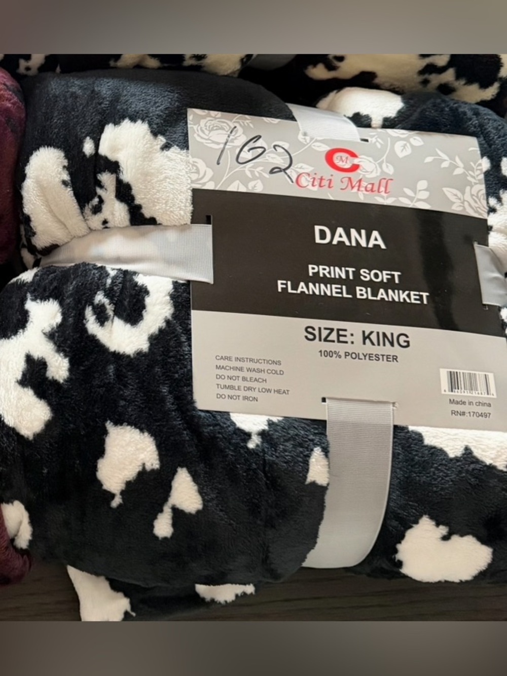 DANA Black & White cow Print Soft Flannel Blanket - King